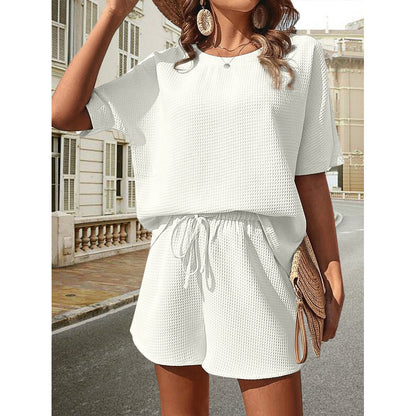 Chic Batwing Sleeve Top and Stylish Shorts Two-Piece Set for Women