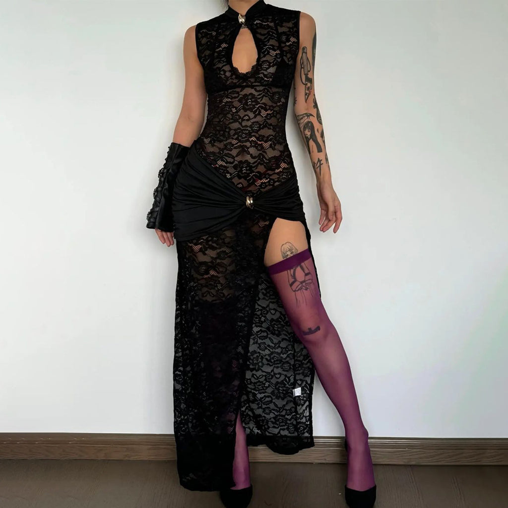 sleeveless dress